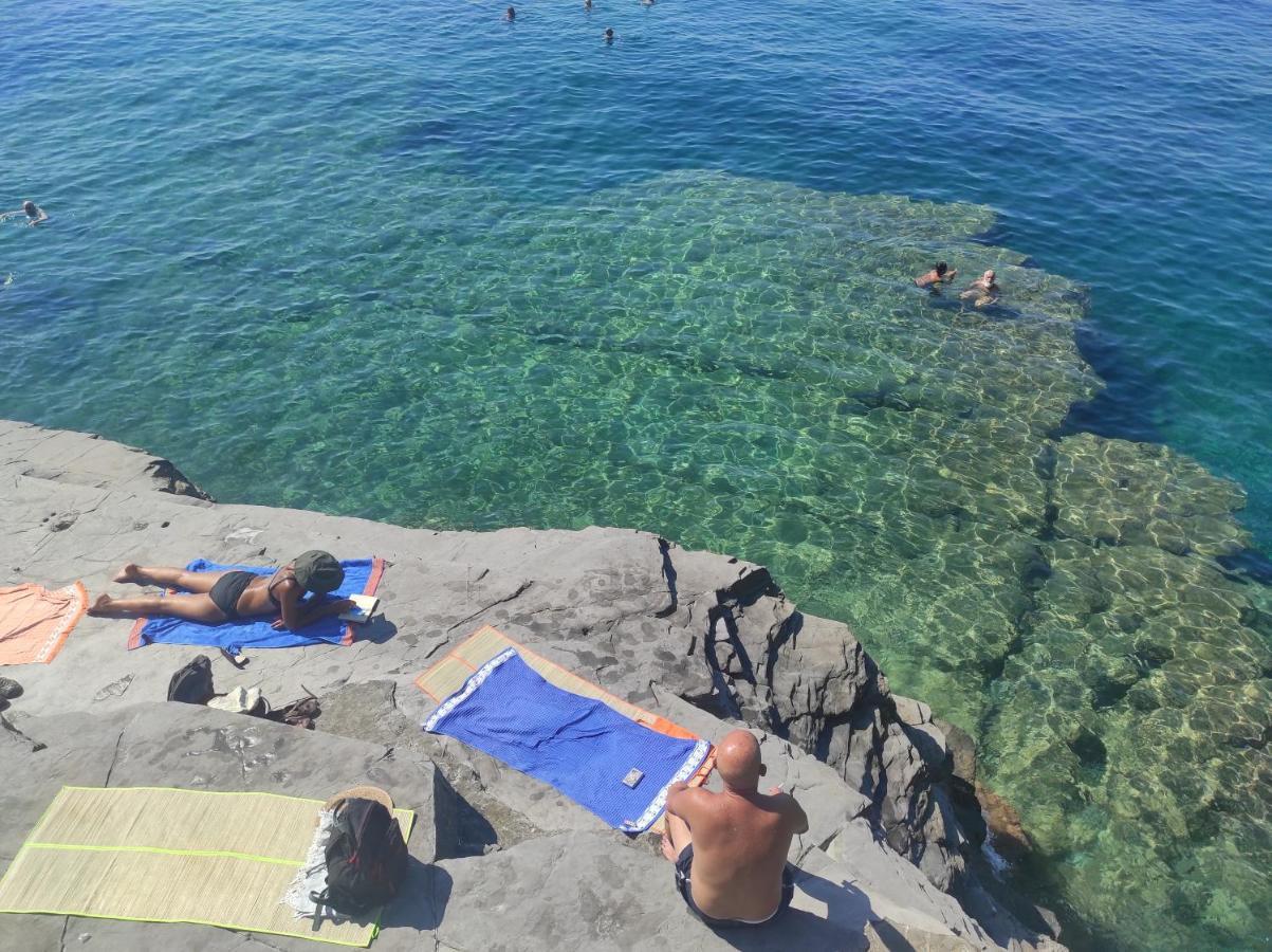 B&B La Taverna Di Mulinetti Recco Exteriör bild