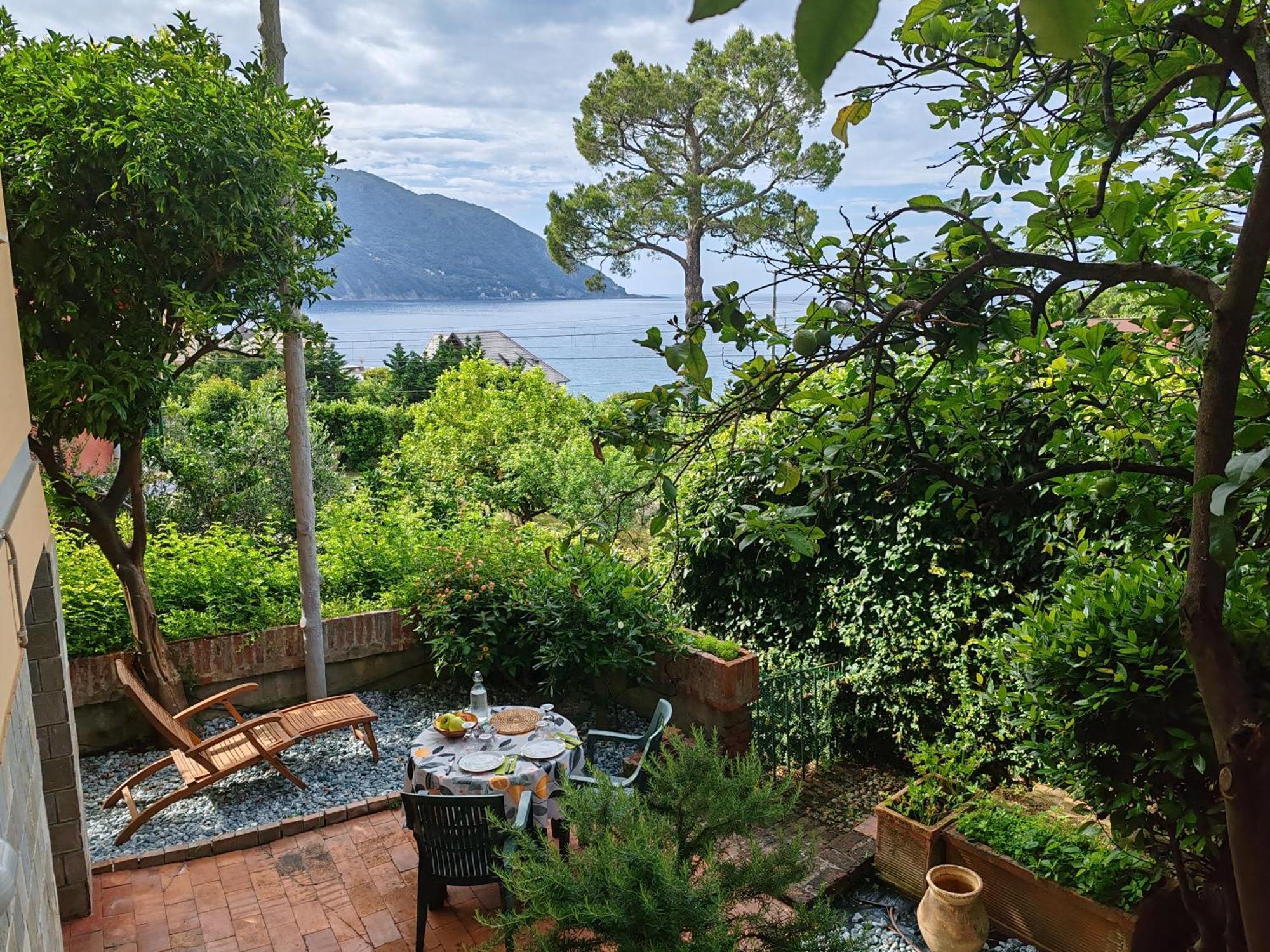 B&B La Taverna Di Mulinetti Recco Exteriör bild